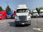 Used 2018 Freightliner Cascadia Detroit DD13 Semi Truck for sale #319611 - photo 2