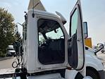 Used 2018 Freightliner Cascadia Detroit DD13 Semi Truck for sale #319613 - photo 12