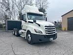 Used 2018 Freightliner Cascadia Detroit DD13 Semi Truck for sale #319653 - photo 1