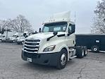 Used 2018 Freightliner Cascadia Detroit DD13 Semi Truck for sale #319653 - photo 3