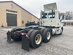 Used 2018 Freightliner Cascadia Detroit DD13 Semi Truck for sale #319653 - photo 7