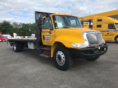 Used 2019 International DuraStar 4300 Flatbed Truck for sale #320279 - photo 1