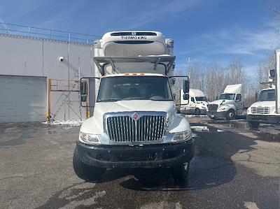Used 2019 International DuraStar 4300 Refrigerated Body with Liftgate for sale #320498 - photo 2