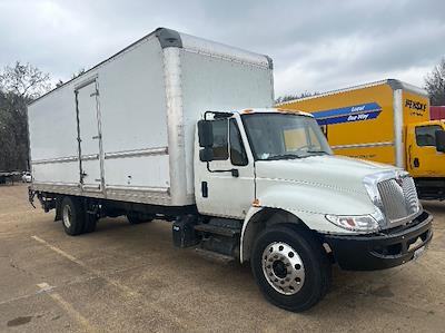 Used 2019 International DuraStar 4300 - photo 1