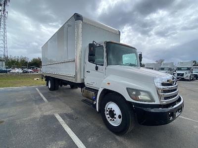 Used 2019 Hino 268A - photo 1