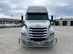 Used 2021 Freightliner Cascadia Cummins X15 Semi Truck with Sleeper Cab for sale #320850 - photo 2