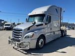 Used 2021 Freightliner Cascadia Cummins X15 Semi Truck with Sleeper Cab for sale #320855 - photo 3