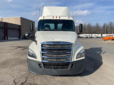 Used 2019 Freightliner Cascadia Detroit DD13 Semi Truck for sale #321092 - photo 2