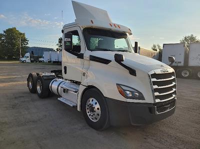 Used 2019 Freightliner Cascadia Detroit DD13 Semi Truck for sale #321098 - photo 1