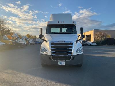 Used 2019 Freightliner Cascadia Detroit DD13 Semi Truck for sale #321146 - photo 2