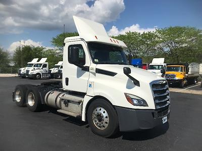 Used 2019 Freightliner Cascadia Detroit DD13 Semi Truck for sale #321147 - photo 1