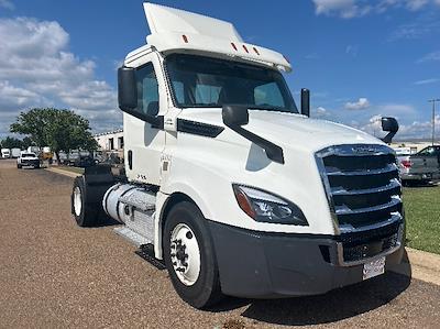 Used 2019 Freightliner Cascadia Detroit DD13 Semi Truck for sale #321592 - photo 1