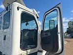 Used 2019 Freightliner Cascadia Detroit DD13 Semi Truck for sale #321592 - photo 12