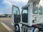Used 2019 Freightliner Cascadia Detroit DD13 Semi Truck for sale #321593 - photo 9