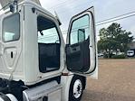 Used 2019 Freightliner Cascadia Detroit DD13 Semi Truck for sale #321607 - photo 12