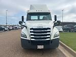 Used 2019 Freightliner Cascadia Detroit DD13 Semi Truck for sale #321607 - photo 2