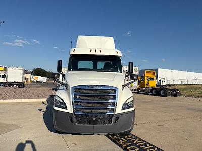 Used 2019 Freightliner Cascadia Detroit DD13 Semi Truck for sale #321616 - photo 2