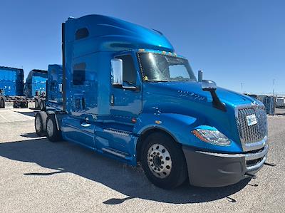 Used 2021 International LT - photo 1