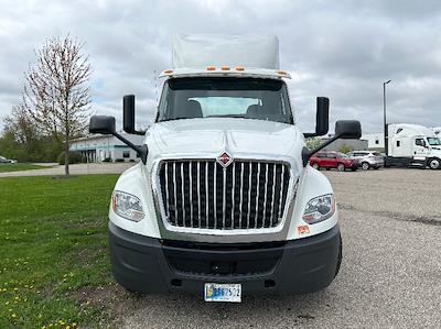 Used 2019 International LT International A26 Semi Truck for sale #323423 - photo 2