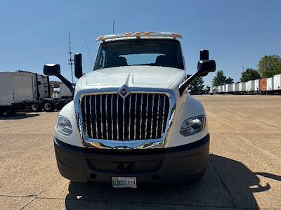 Used 2019 International LT International A26 Semi Truck for sale #323462 - photo 2