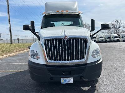 Used 2019 International LT - photo 1