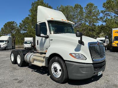 Used 2019 International LT - photo 1