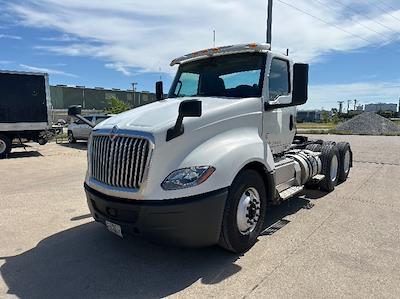 Used 2019 International LT International A26 Semi Truck for sale #323572 - photo 1