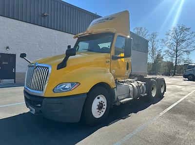 Used 2019 International LT International A26 Semi Truck for sale #323746 - photo 2