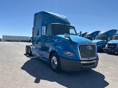Used 2021 International LT - photo 1