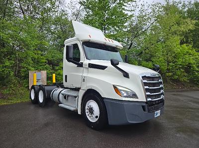 Used 2019 Freightliner Cascadia Detroit DD13 Semi Truck for sale #323860 - photo 1