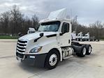 Used 2019 Freightliner Cascadia Detroit DD13 Semi Truck for sale #323874 - photo 3