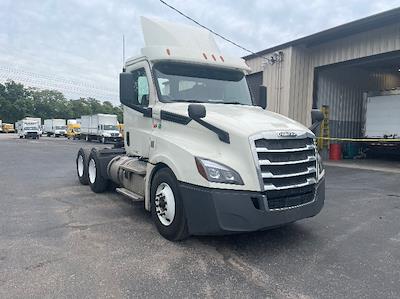Used 2019 Freightliner Cascadia Detroit DD13 Semi Truck for sale #323878 - photo 1