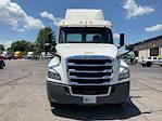 Used 2019 Freightliner Cascadia Detroit DD13 Semi Truck for sale #323894 - photo 2