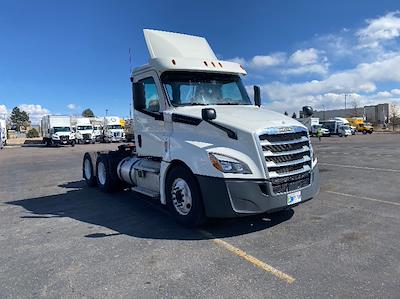 Used 2019 Freightliner Cascadia Detroit DD13 Semi Truck for sale #323933 - photo 1
