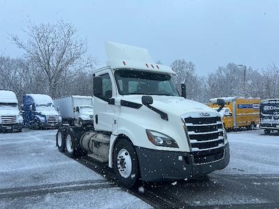 Used 2019 Freightliner Cascadia Detroit DD13 Semi Truck for sale #323936 - photo 1