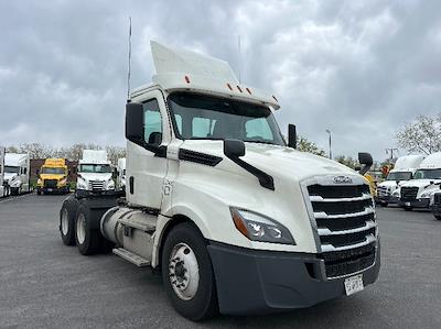 Used 2019 Freightliner Cascadia Detroit DD13 Semi Truck for sale #323946 - photo 1
