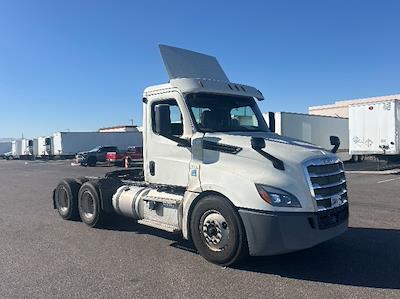 Used 2019 Freightliner Cascadia Detroit DD13 Semi Truck for sale #323954 - photo 1