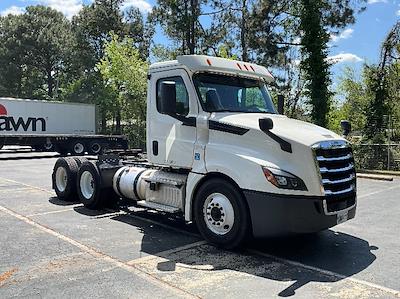 Used 2019 Freightliner Cascadia Detroit DD13 Semi Truck for sale #323980 - photo 1