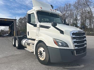 Used 2019 Freightliner Cascadia Detroit DD13 Semi Truck for sale #323989 - photo 1