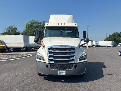 Used 2019 Freightliner Cascadia Detroit DD13 Semi Truck for sale #323990 - photo 2