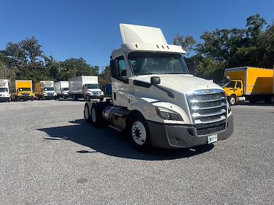 Used 2019 Freightliner Cascadia Detroit DD13 Semi Truck for sale #323991 - photo 1