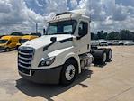 Used 2019 Freightliner Cascadia Detroit DD13 Semi Truck for sale #324001 - photo 3