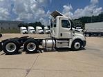 Used 2019 Freightliner Cascadia Detroit DD13 Semi Truck for sale #324001 - photo 8