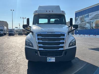 Used 2019 Freightliner Cascadia Detroit DD13 Semi Truck for sale #324007 - photo 2