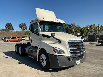 Used 2019 Freightliner Cascadia Detroit DD13 Semi Truck for sale #324009 - photo 1