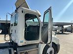 Used 2019 Freightliner Cascadia Detroit DD13 Semi Truck for sale #324009 - photo 12
