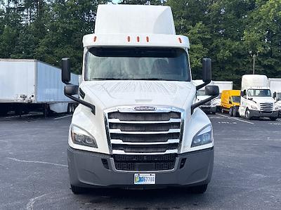 Used 2019 Freightliner Cascadia Detroit DD13 Semi Truck for sale #324054 - photo 2