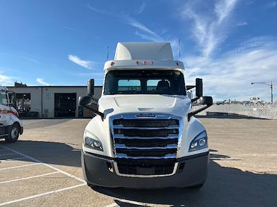 Used 2019 Freightliner Cascadia Detroit DD13 Semi Truck for sale #324058 - photo 2