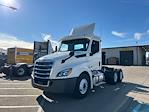 Used 2019 Freightliner Cascadia Detroit DD13 Semi Truck for sale #324058 - photo 3
