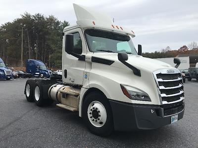 Used 2019 Freightliner Cascadia Detroit DD13 Semi Truck for sale #324076 - photo 1